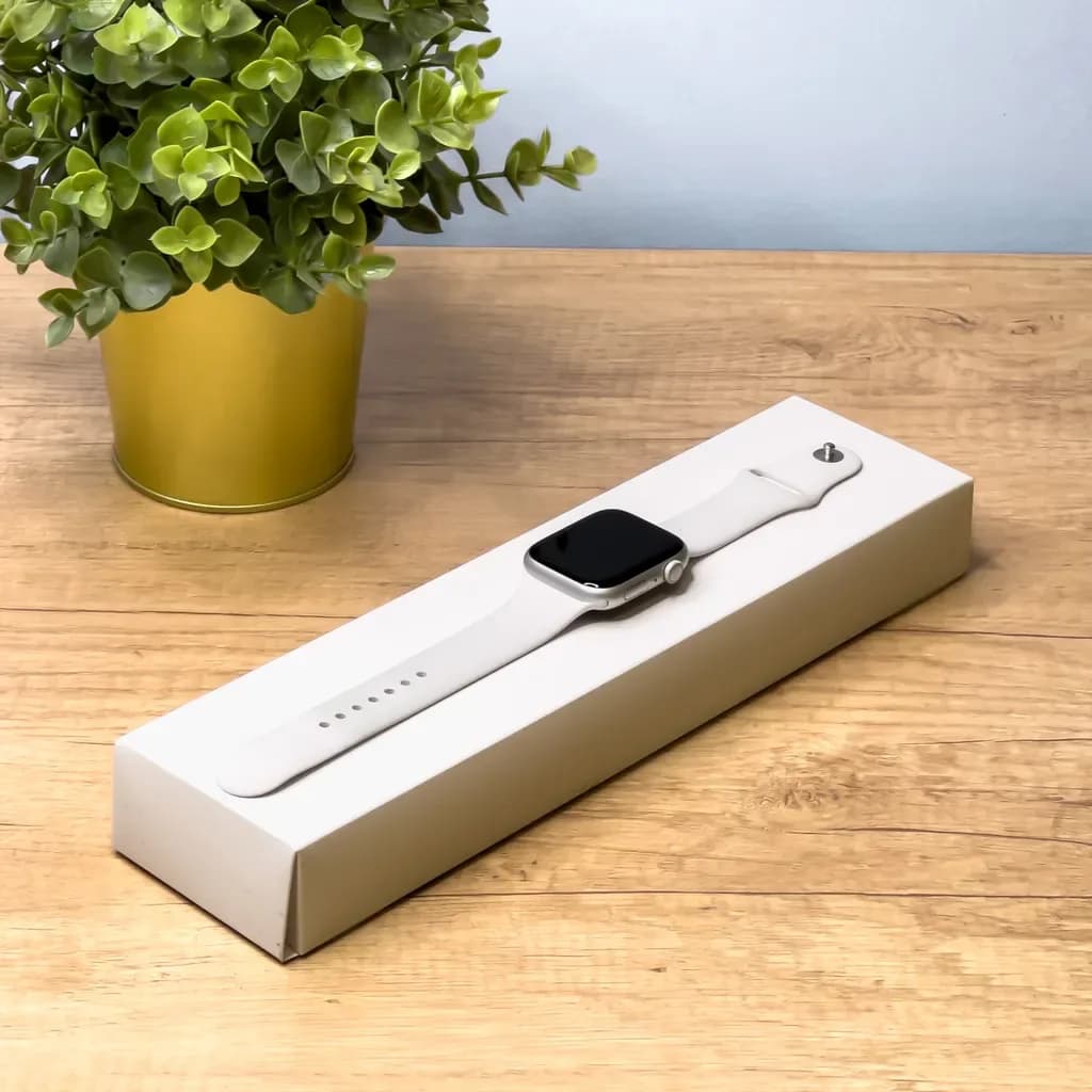Apple Watch S8 45mm Gps Silver White Sportband5