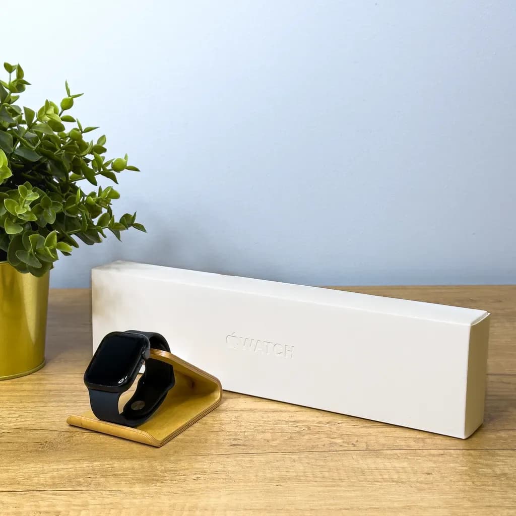 Apple Watch S7 45mm Space Grey 12