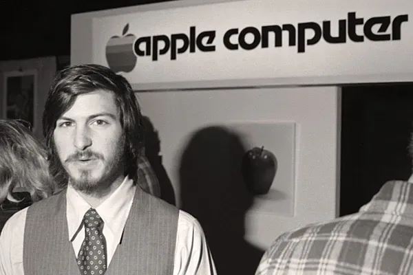 Apple logo története