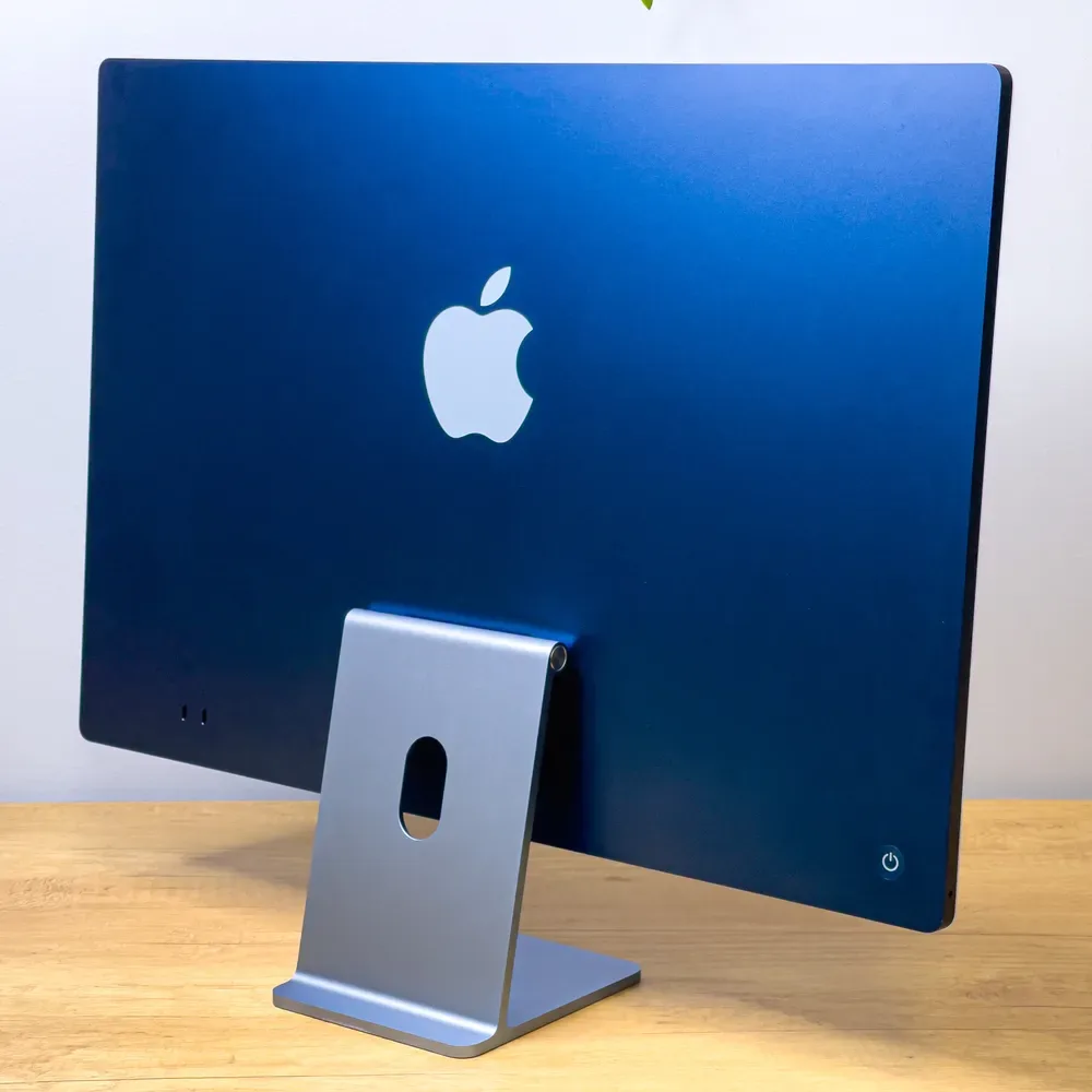 2024 iMac 24″ M4 | 16GB RAM | 256GB SSD | Kék | MacSzerez
