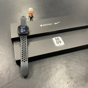 Macszerez - Apple Watch S7 41 MM Nike Gps Midnight