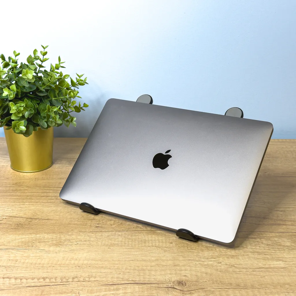 apple macbook pro 2020 13 space grey m14