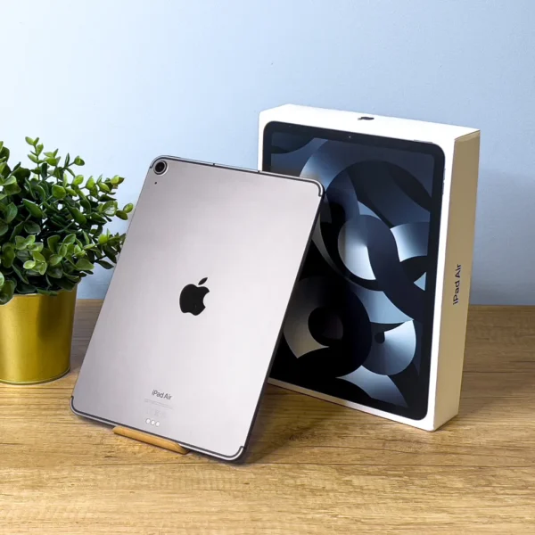 iPad Air | M1 | 64GB | Wifi + Cellular