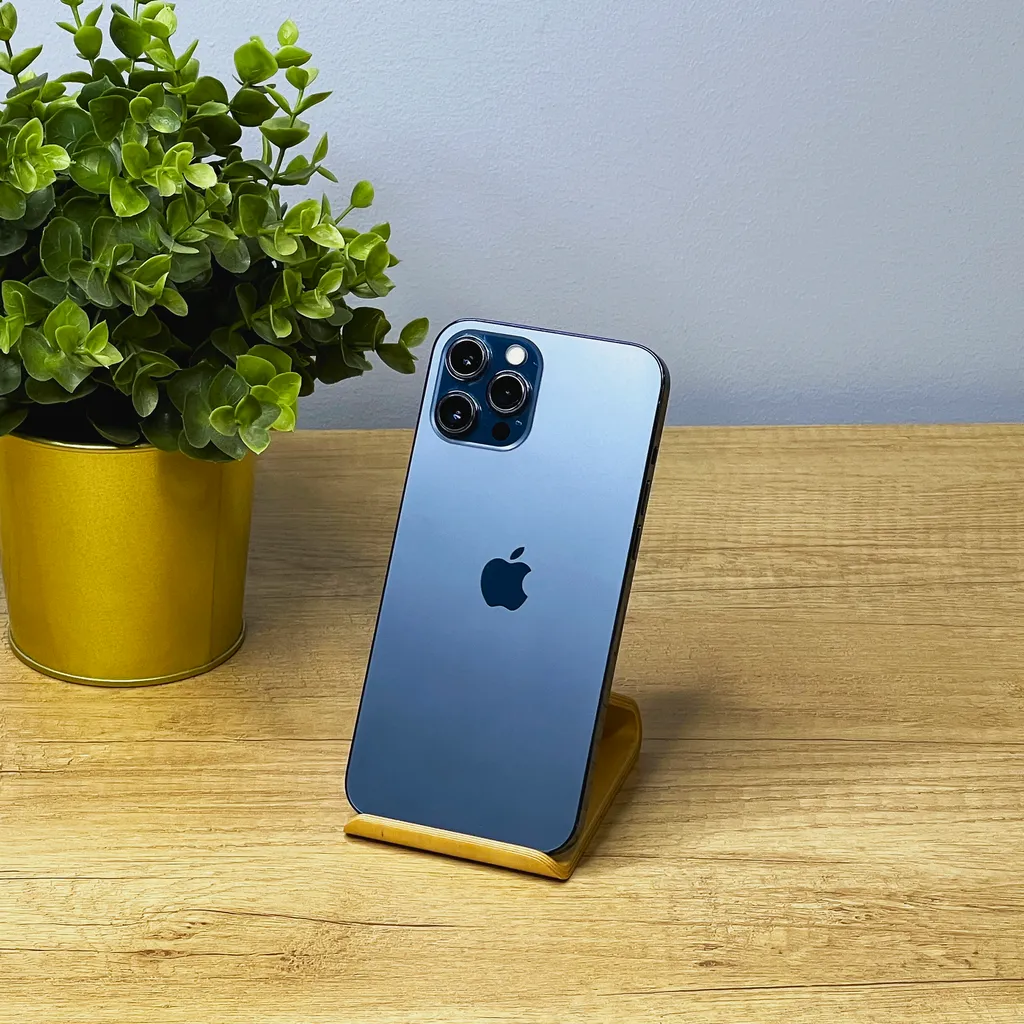 apple-iphone-12-pro-max-blue-14