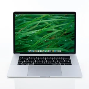2018 MacBook Pro 15" | i7 | 16GB | 512GB | Ezüst