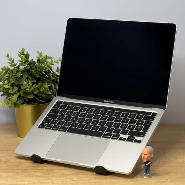2020 MacBook Pro 13" | M1 | 8GB | 256GB