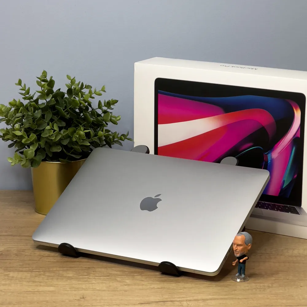 apple 2022 macbook pro 13 m2 silver4