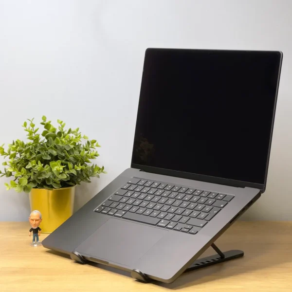 2023 MacBook Pro 16" | M2 Pro | 32GB | 512GB | Asztroszürke - Image 2