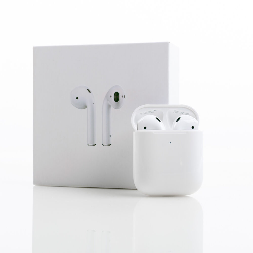 apple airpods 01 websize