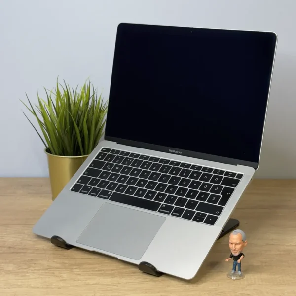 2019 MacBook Air Retina 13" | i5 | 8GB | 256GB | Ezüst