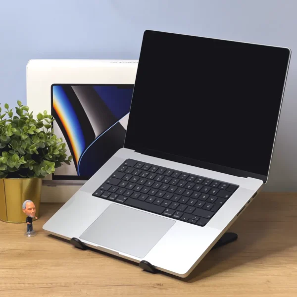 2021 MacBook Pro 16" | M1 Max | 32GB | 1TB - Image 2