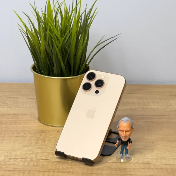 iPhone 16 Pro | 128GB | Sivatagszínű titánium - Image 3